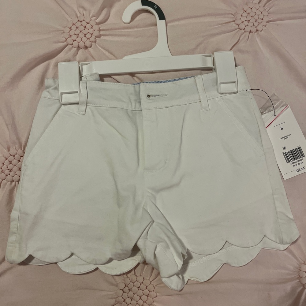 Crown & Ivy White Scalloped High Waist Shorts